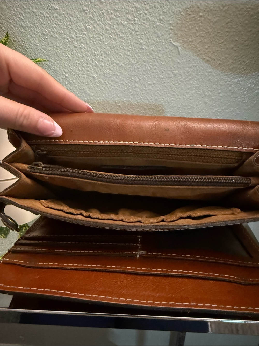 Patricia Nash Bianco Heritage Brown Leather Crossbody Organizer - Picture 10 of 10